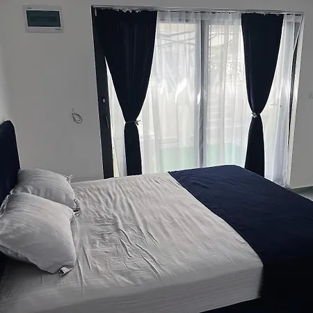 студио морски дни Apartman